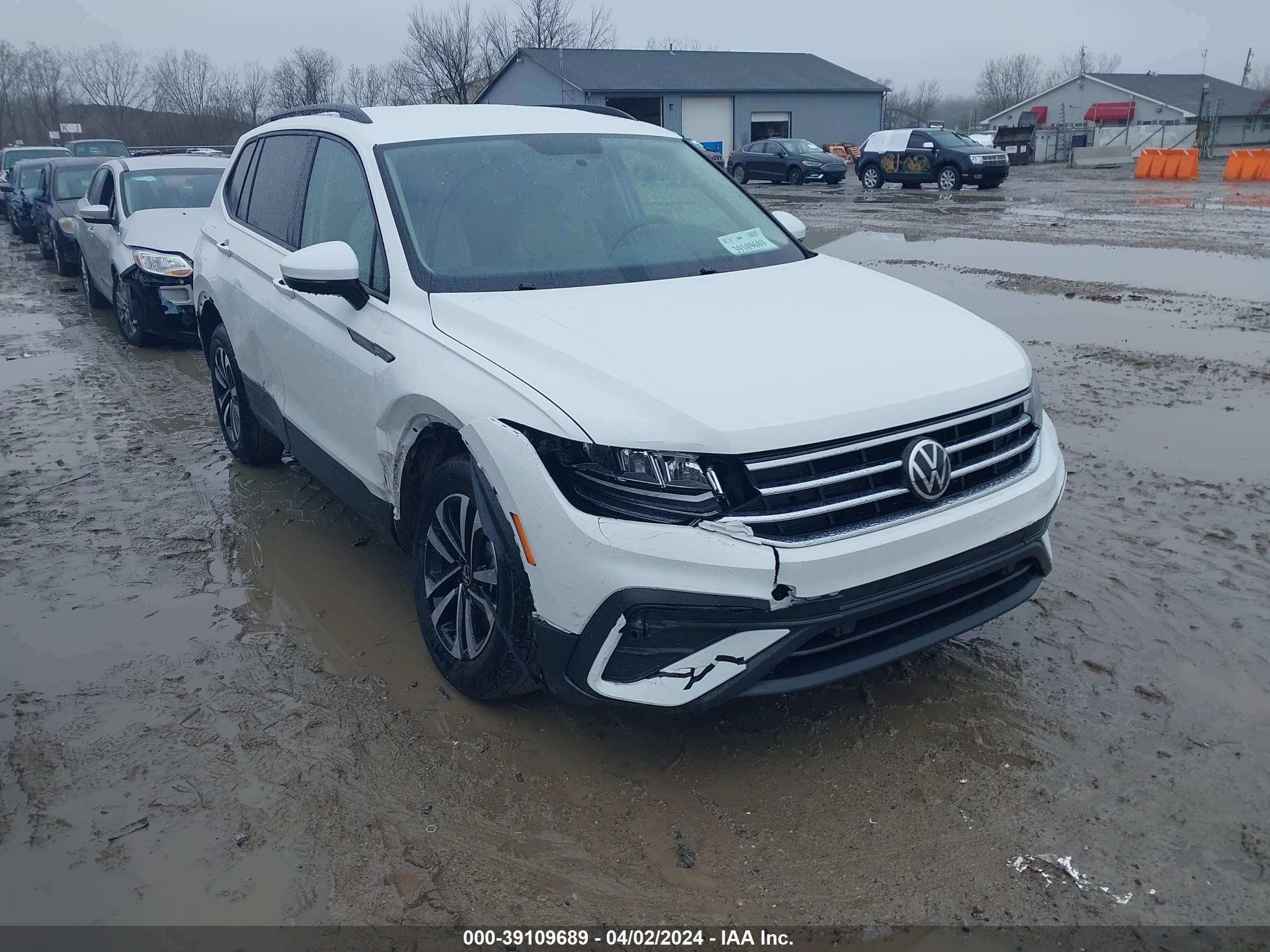 volkswagen tiguan 2022 3vv0b7ax4nm132067