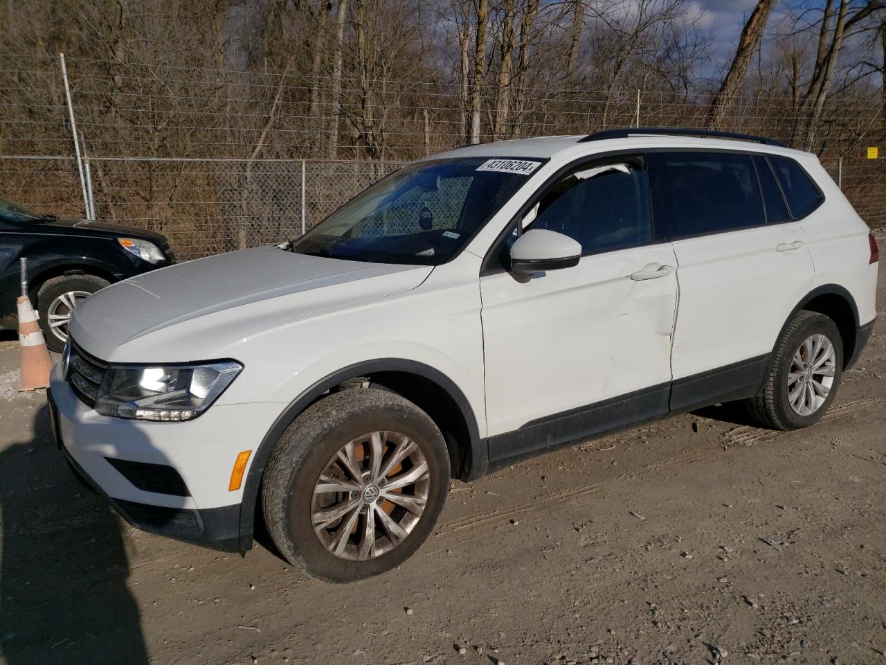 volkswagen tiguan 2018 3vv0b7ax5jm072004