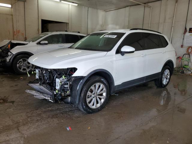 volkswagen tiguan s 2018 3vv1b7axxjm012742