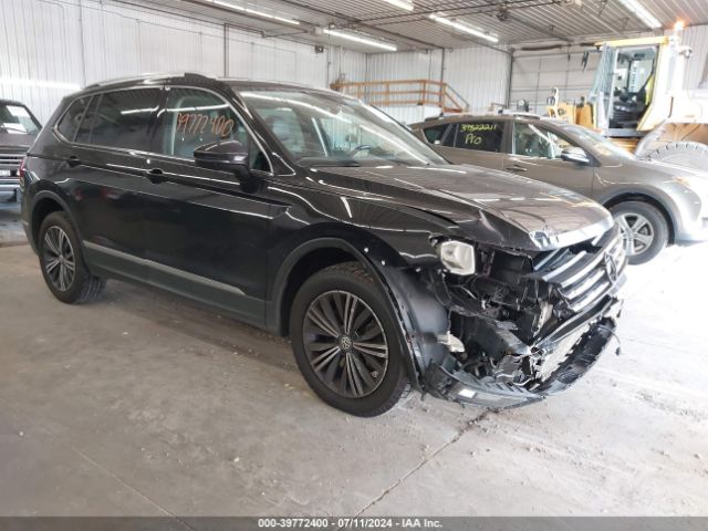 volkswagen tiguan 2018 3vv2b7ax1jm052776