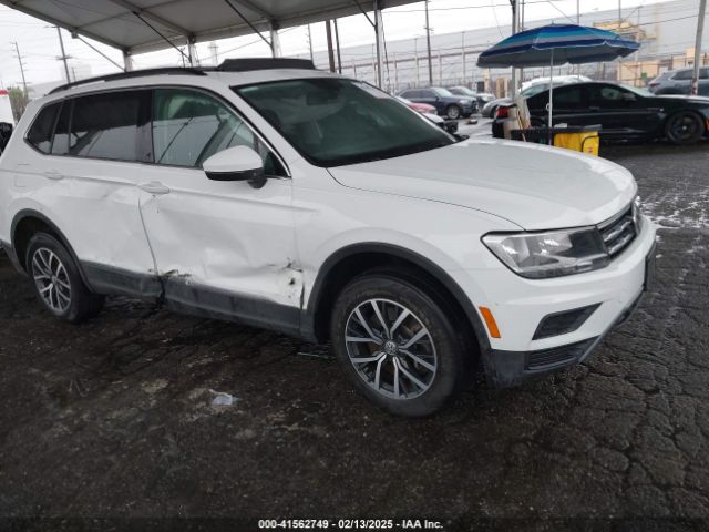 volkswagen tiguan 2018 3vv2b7ax1jm198109