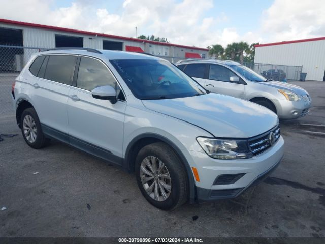 volkswagen tiguan 2018 3vv2b7ax5km043399