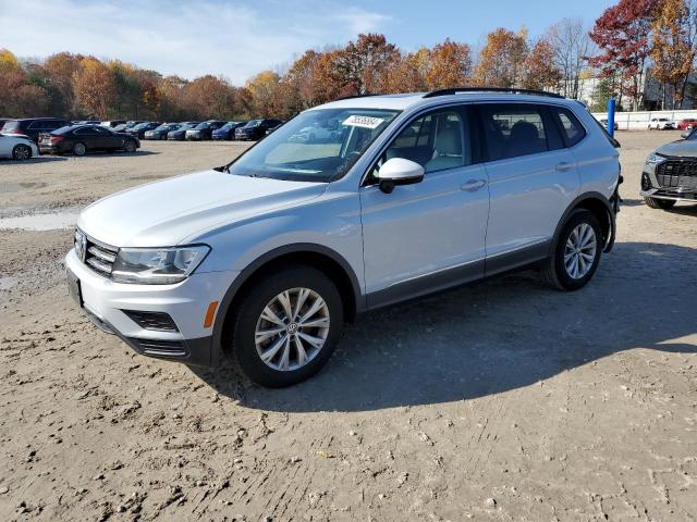 volkswagen tiguan se 2018 3vv2b7ax9jm083516