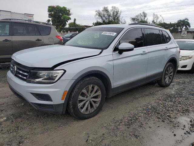 volkswagen tiguan se 2018 3vv3b7ax0jm157474