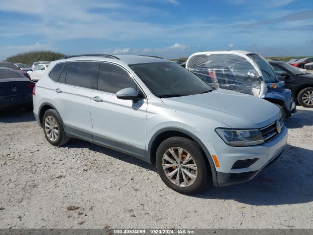 volkswagen tiguan 2018 3vv3b7ax3jm147425