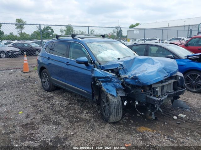 volkswagen tiguan 2018 3vv3b7ax4jm073304