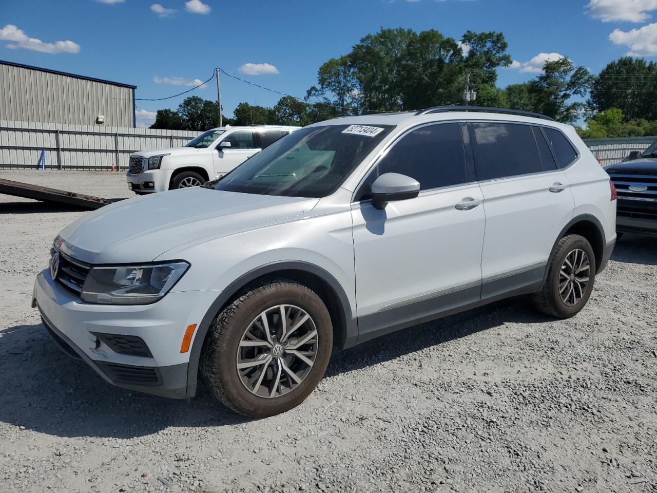 volkswagen tiguan 2018 3vv3b7ax6jm222537