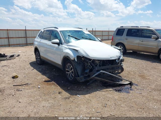 volkswagen tiguan 2018 3vv3b7ax7jm214799