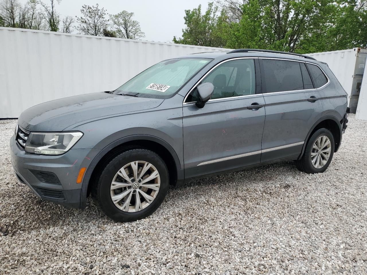 volkswagen tiguan 2018 3vv3b7ax8jm222961