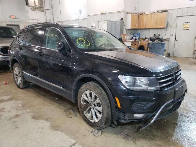 volkswagen  2018 3vv3b7axxjm032885