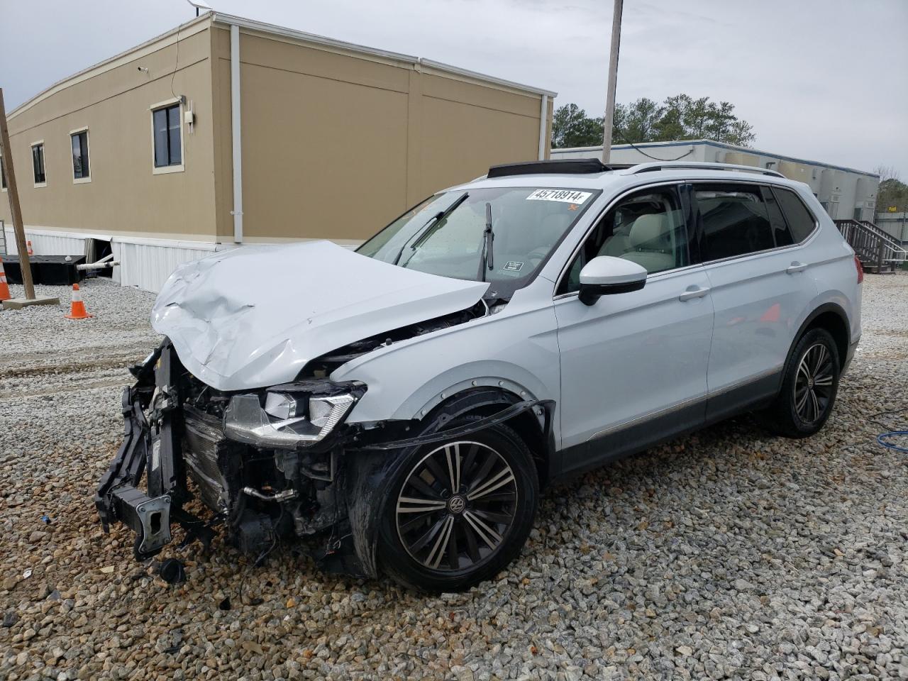 volkswagen tiguan 2018 3vv3b7axxjm195892