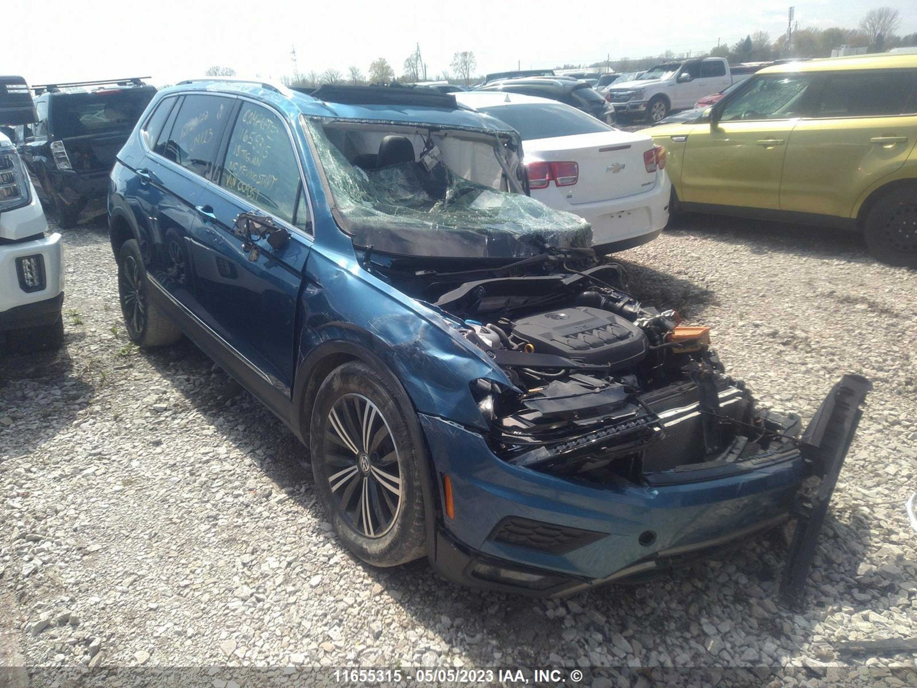 volkswagen tiguan 2018 3vv4b7ax7jm009357