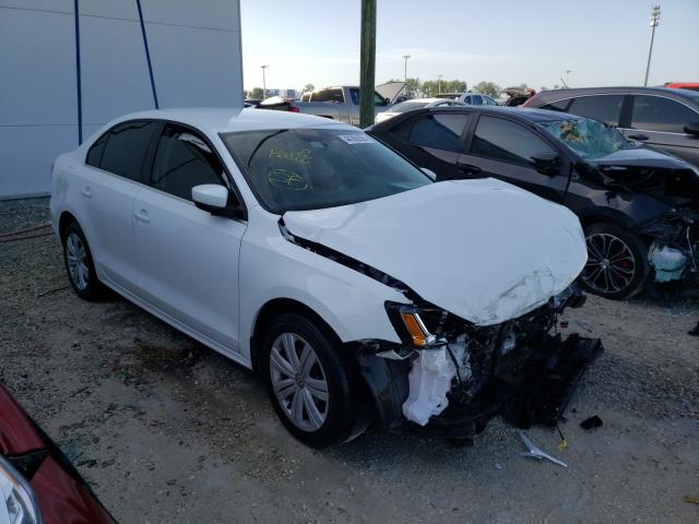 volkswagen  2017 3vw2b7aj0hm402898