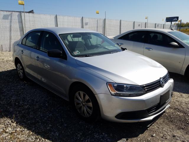 volkswagen  2013 3vw2k7aj2dm270642