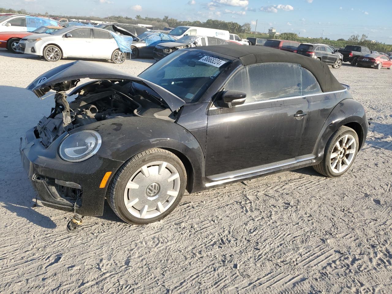 volkswagen beetle 2018 3vw5daat8jm518197