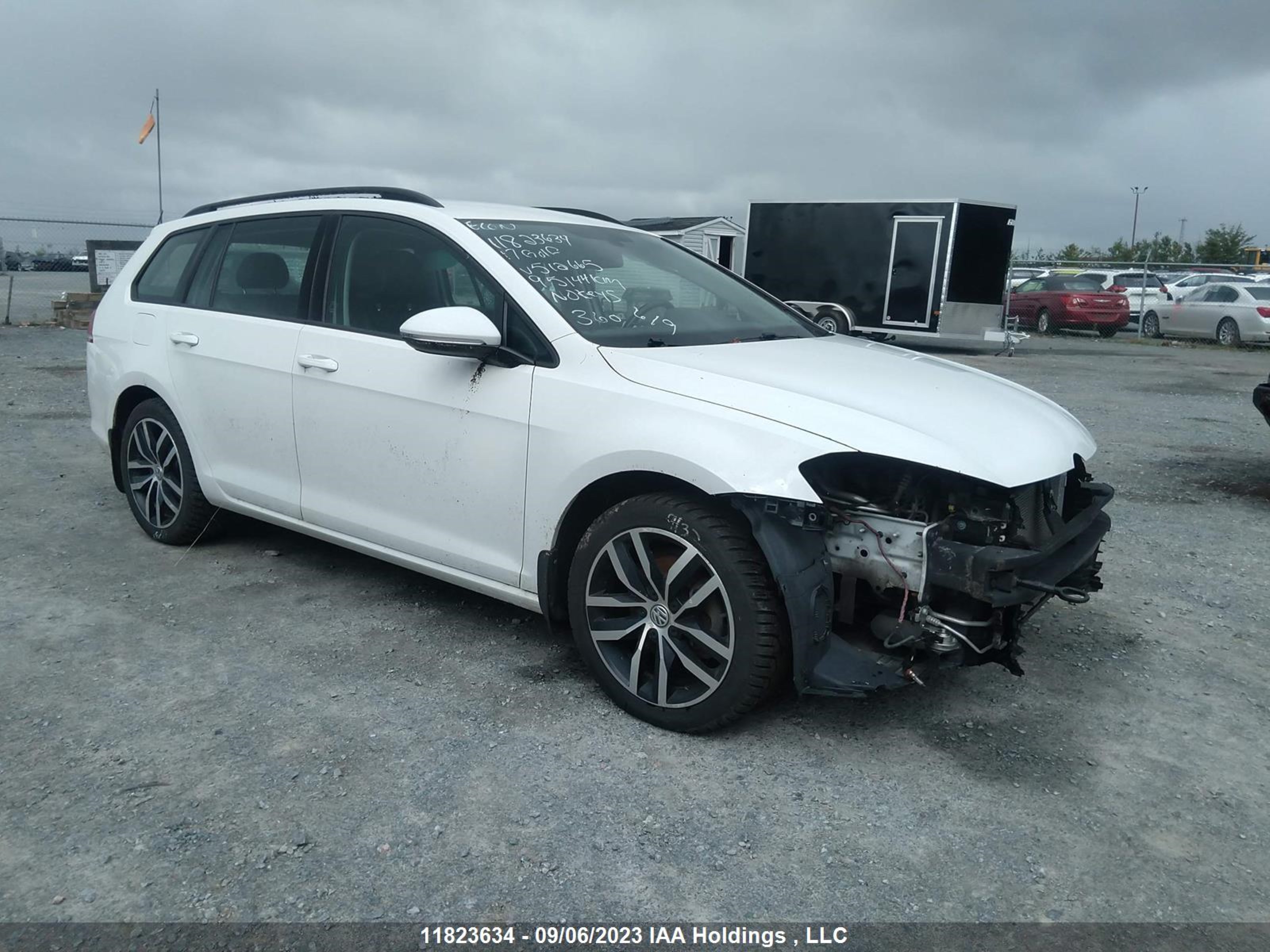 volkswagen golf sportsvan 2017 3vwa17au0hm512665