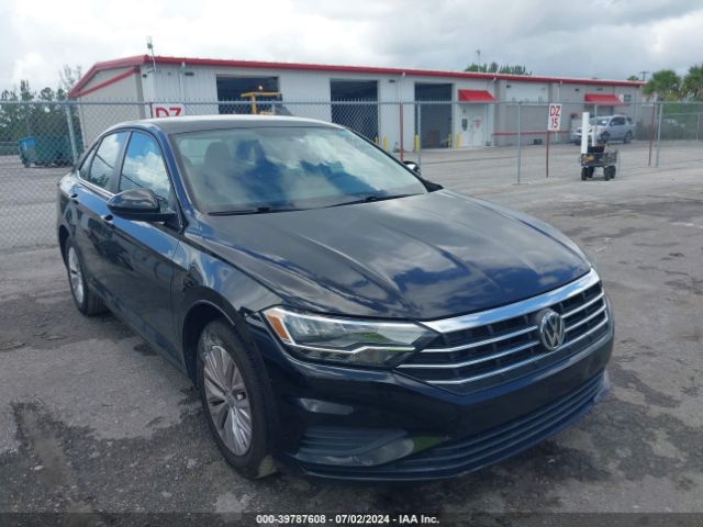 volkswagen jetta 2019 3vwcb7buxkm246745