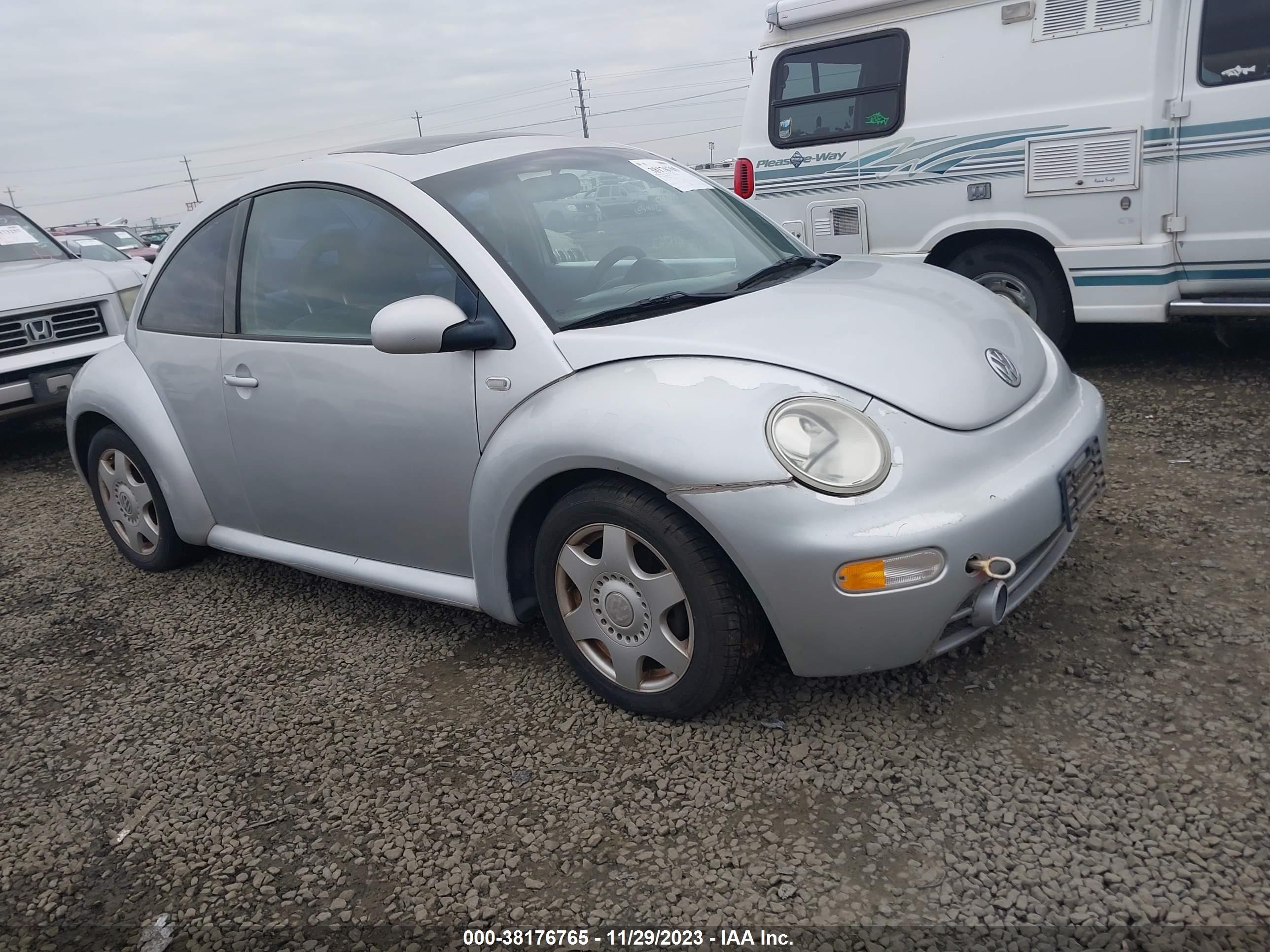 volkswagen beetle 2001 3vwcd21cx1m418762