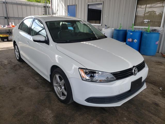 volkswagen  2014 3vwd17aj1em416638