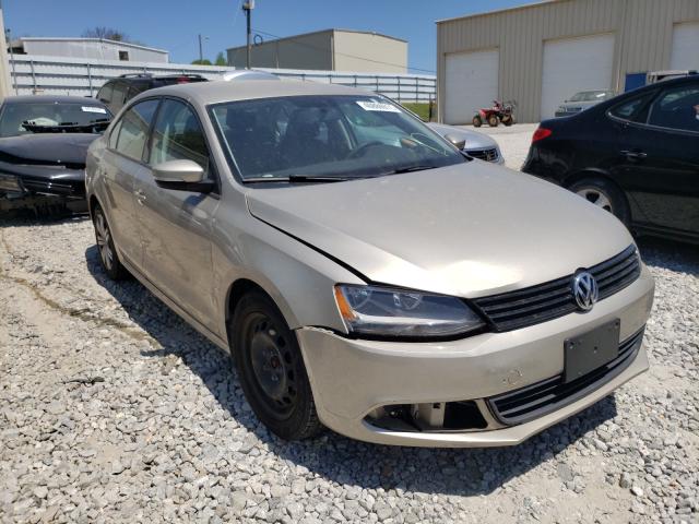 volkswagen  2014 3vwd17aj4em280313