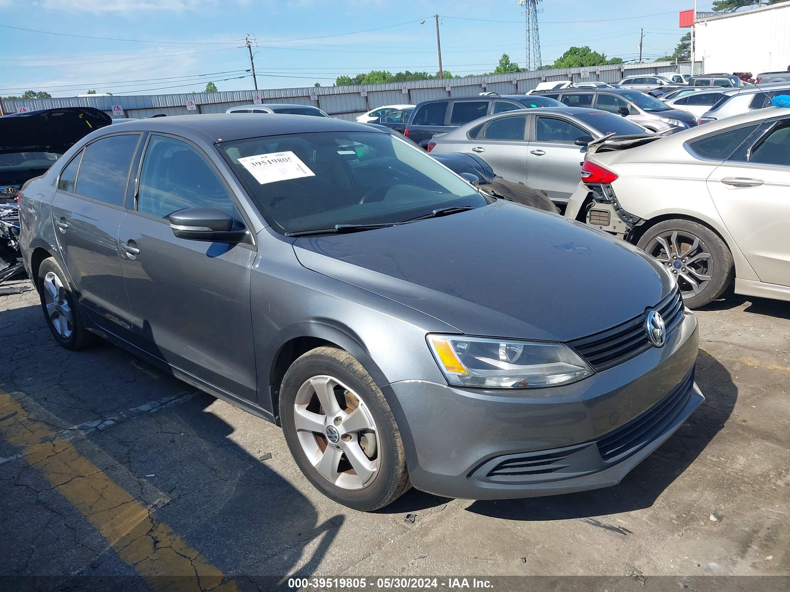 volkswagen jetta 2012 3vwdx7aj0cm323248