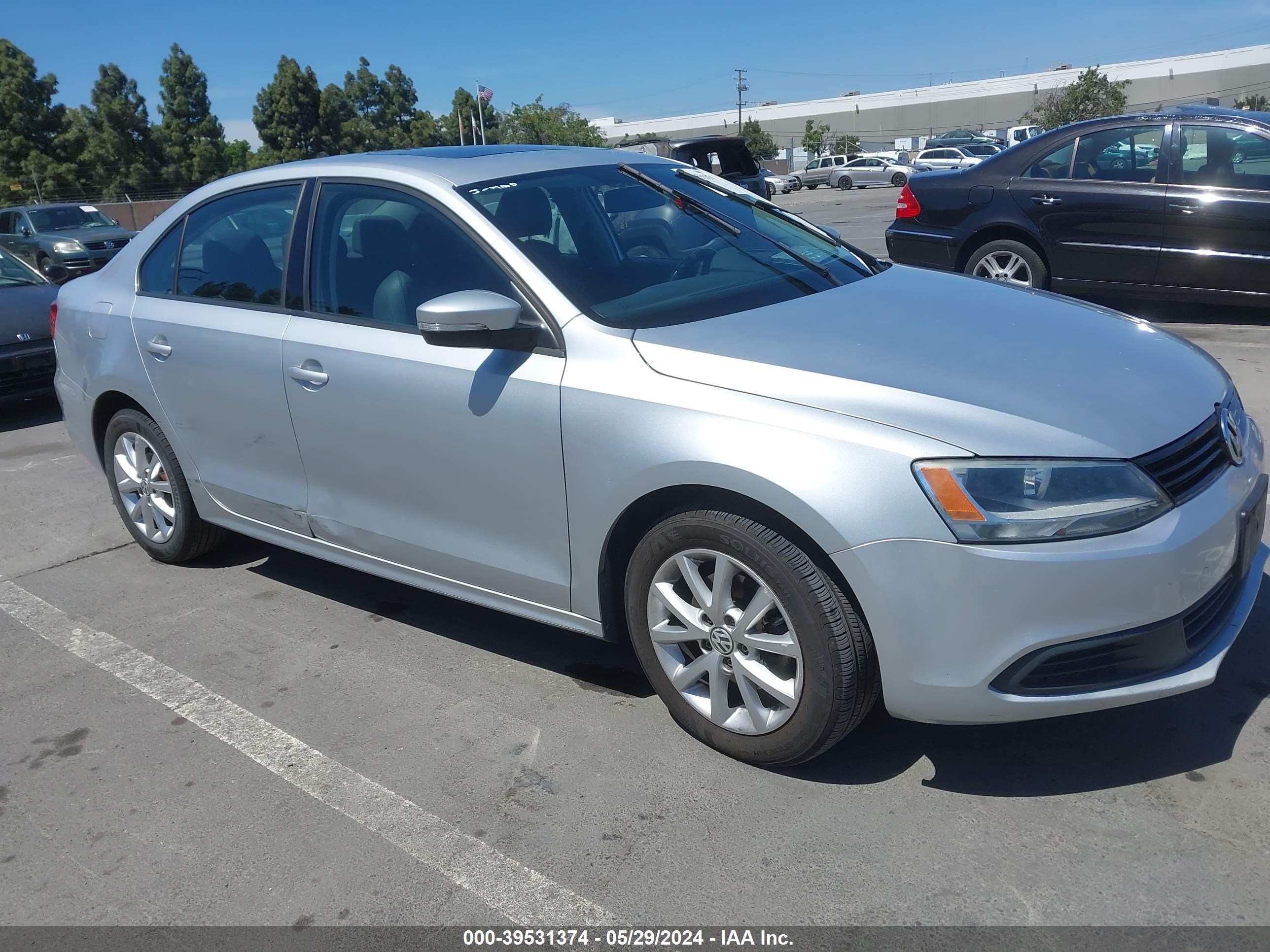 volkswagen jetta 2011 3vwdz7aj1bm360897