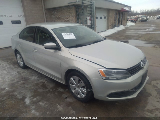 volkswagen  2011 3vwdz7aj5bm045181