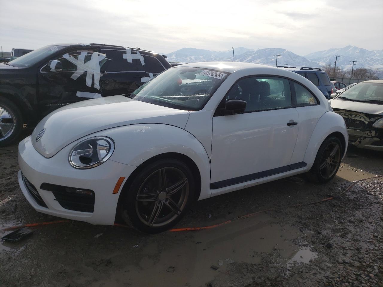 volkswagen beetle 2017 3vwf17at4hm614211