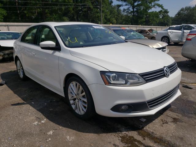 volkswagen  2013 3vwll7aj6dm374455