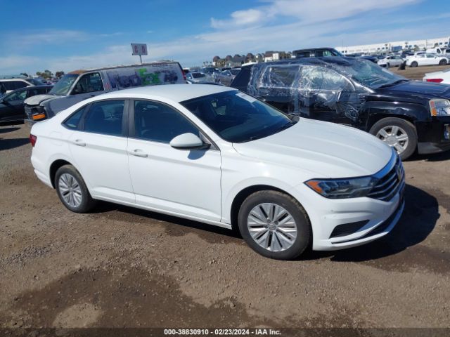 volkswagen jetta 2019 3vwn57bu7km111707