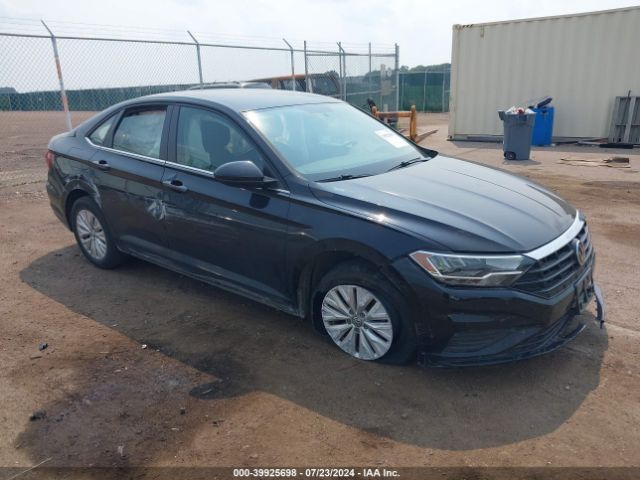 volkswagen jetta 2019 3vwn57bu8km215171