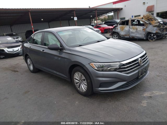 volkswagen jetta 2019 3vwn57buxkm180794