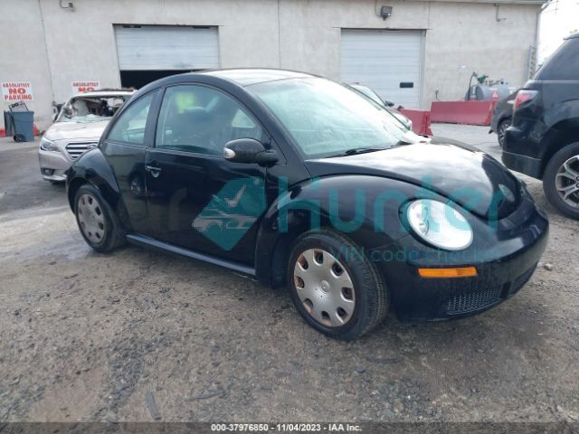 volkswagen new beetle coupe 2010 3vwpg3ag4am009481