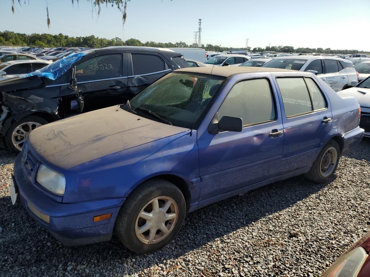 volkswagen jetta 1998 3vwrf81h0wm128685