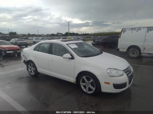 volkswagen jetta sedan 2010 3vwrl7aj5am043601