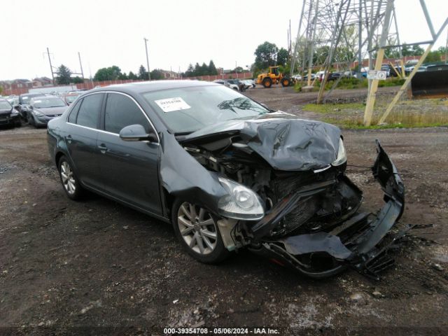 volkswagen jetta 2010 3vwrx7aj1am044572