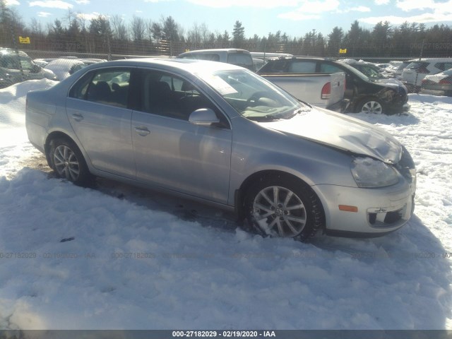 volkswagen jetta sedan 2010 3vwrz7aj4am054958