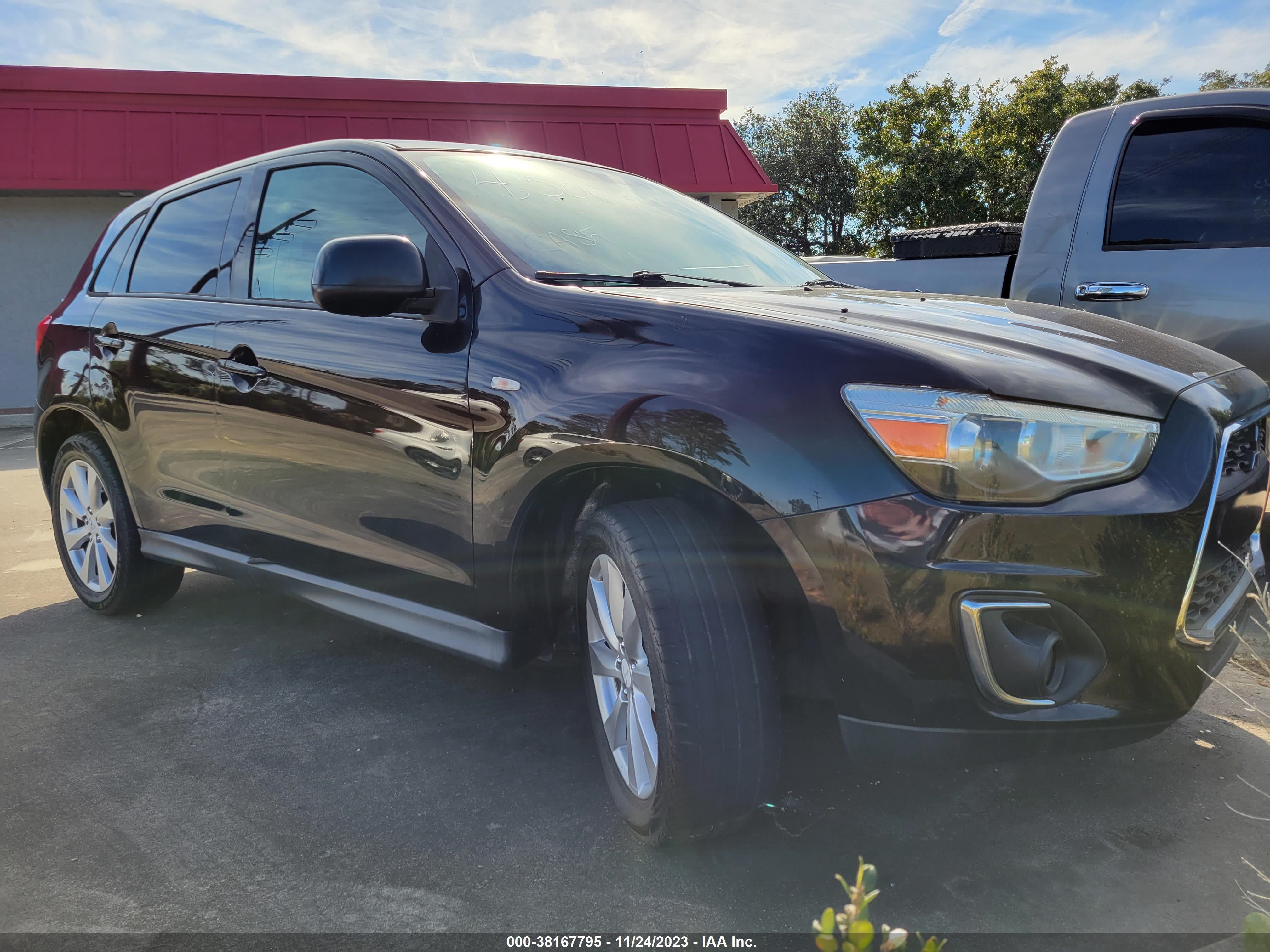 mitsubishi outlander 2013 4a4ap3auxde015853