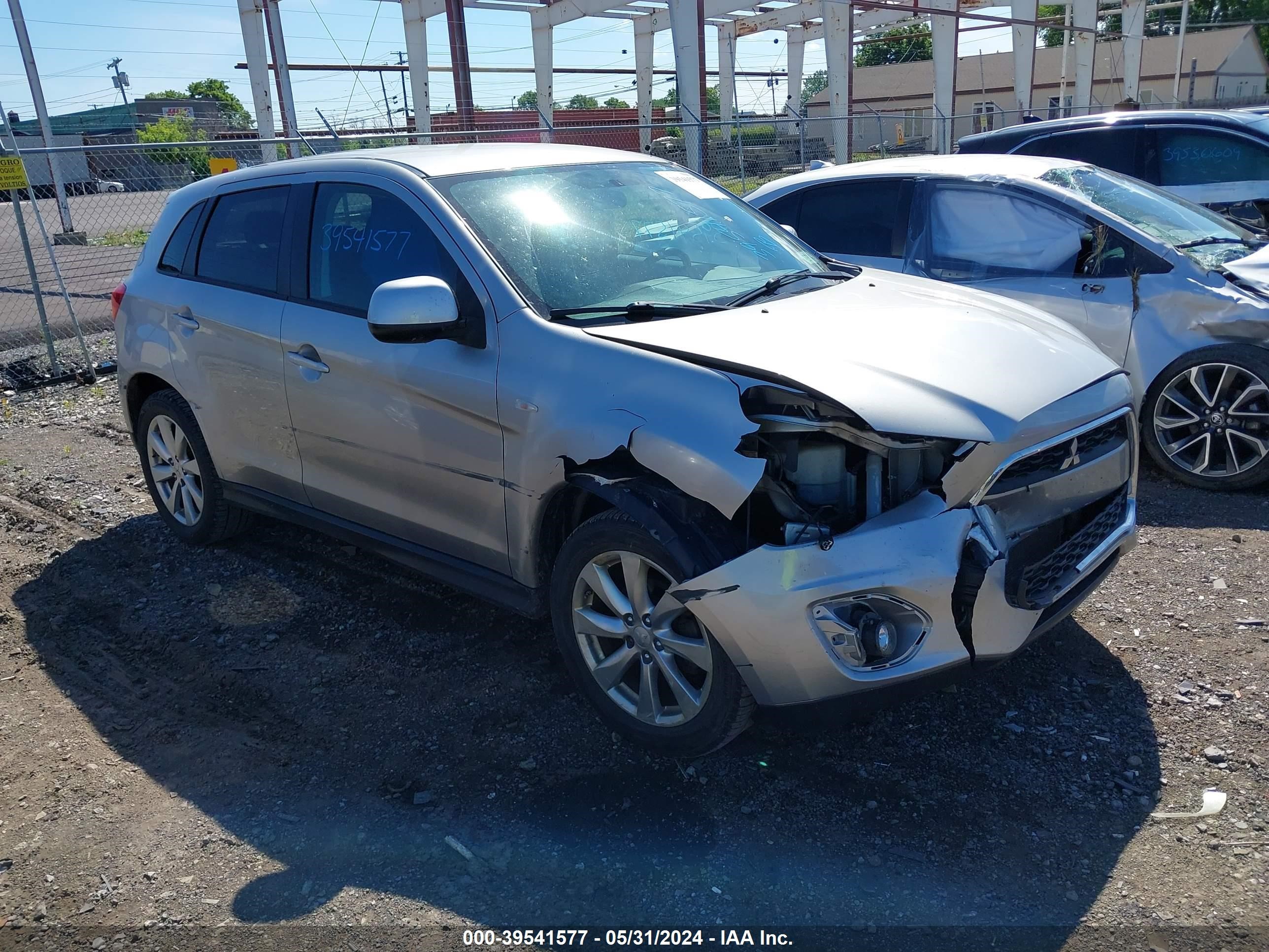 mitsubishi outlander 2015 4a4ap3auxfe058432