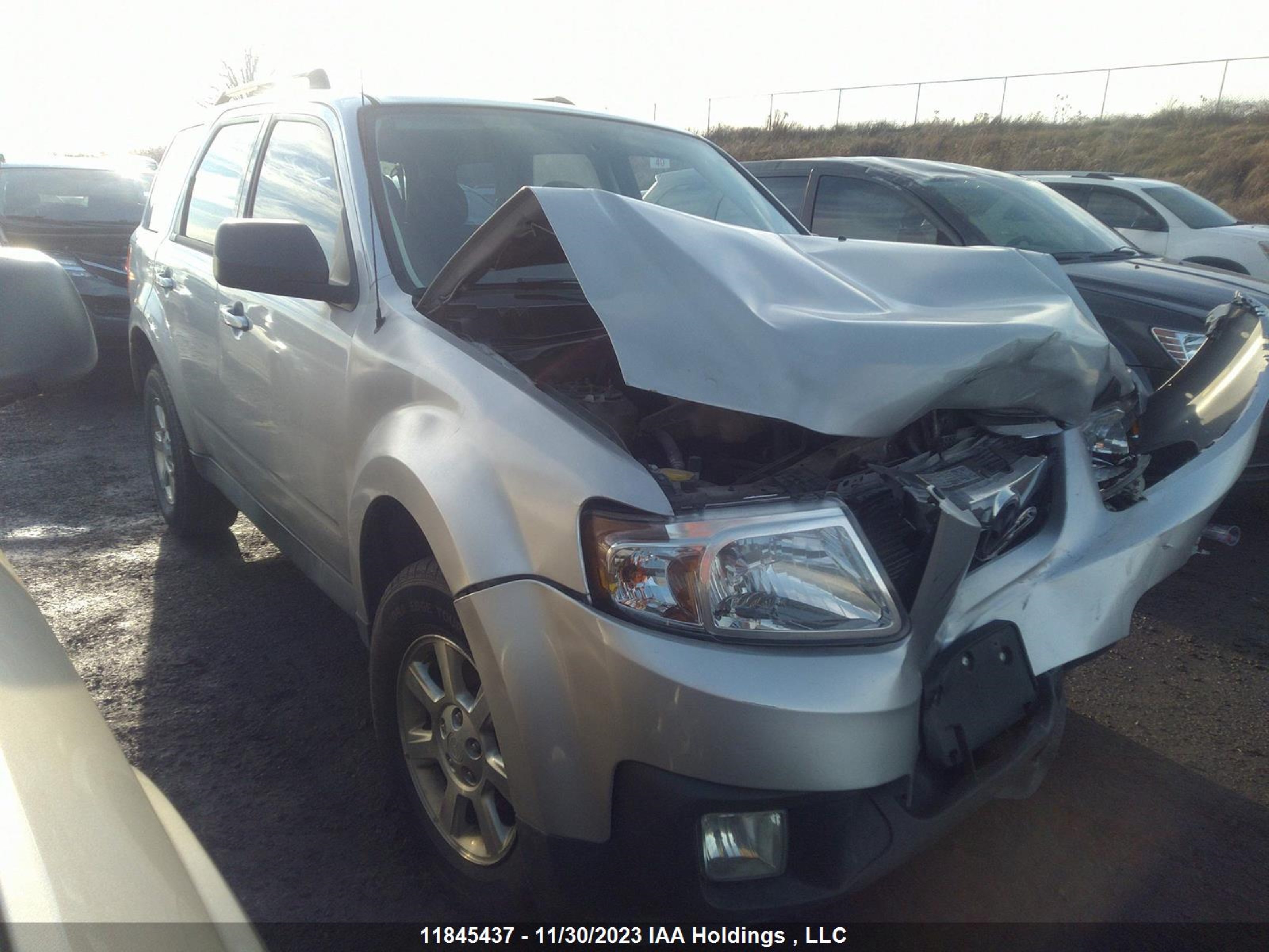 mazda tribute 2011 4f2cy0c71bkm05144