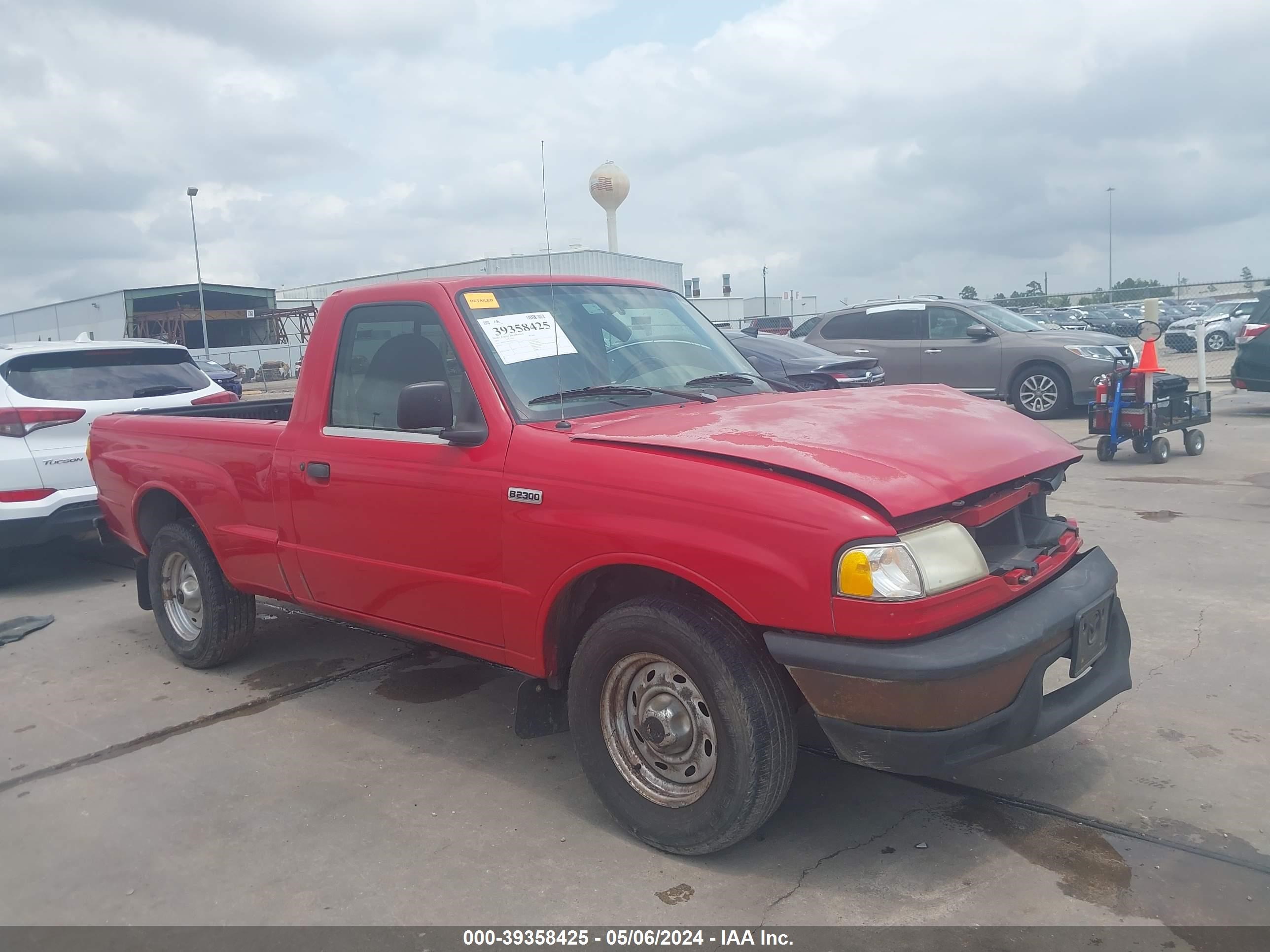 mazda  2001 4f4yr12d51tm27633