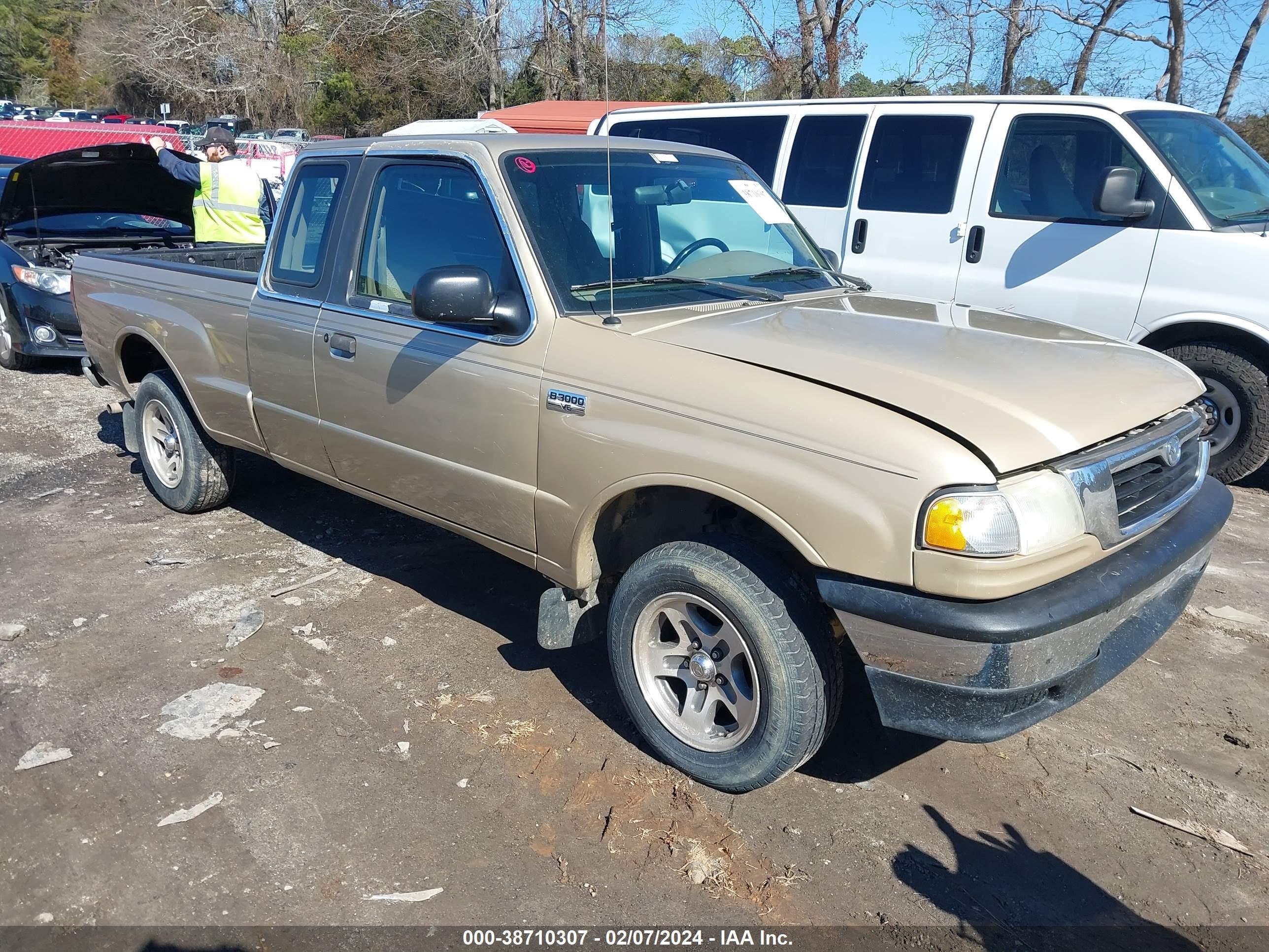 mazda b-series 2000 4f4yr16v9ytm15739