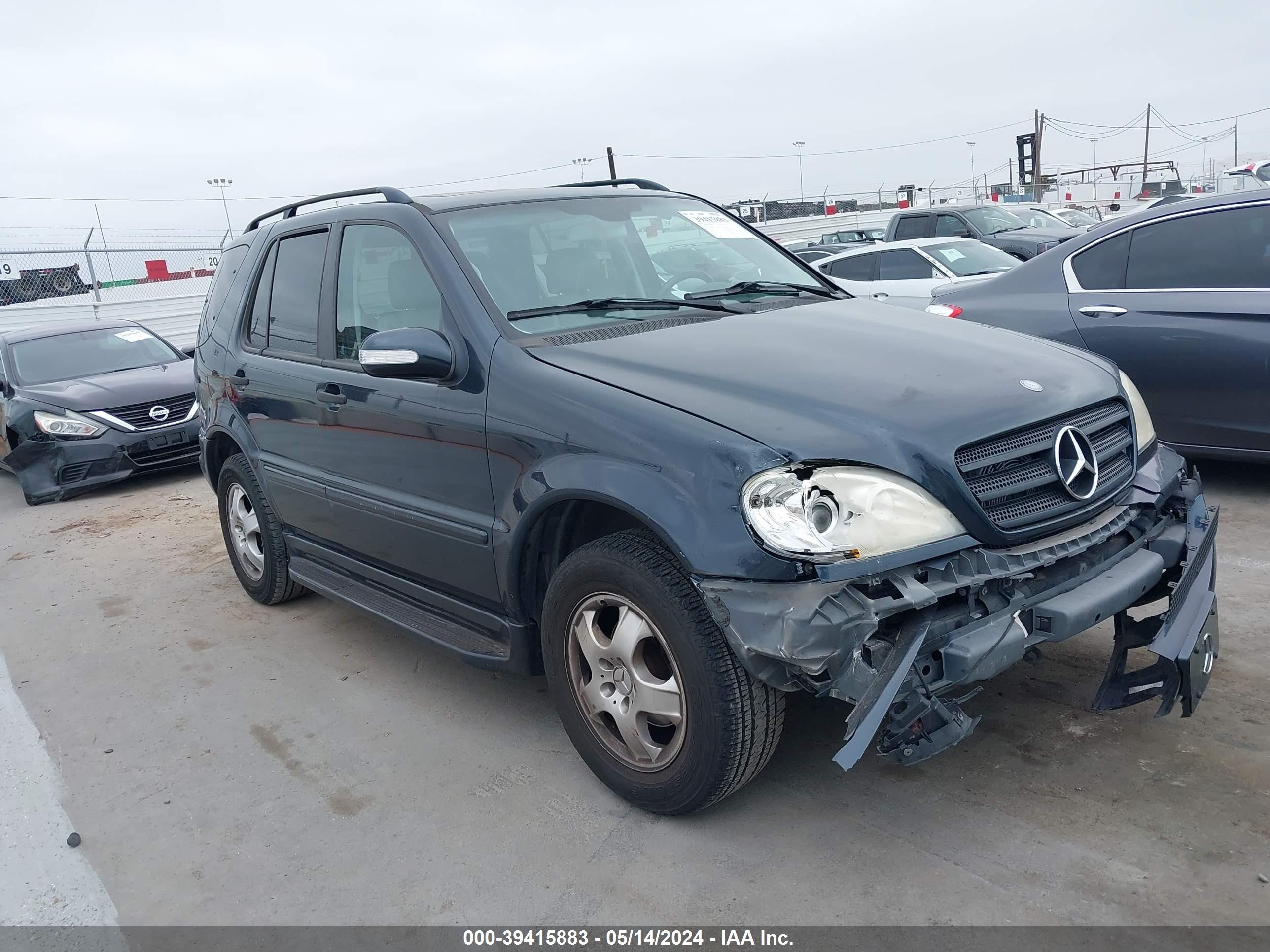 mercedes-benz  2002 4jgab54e12a301385