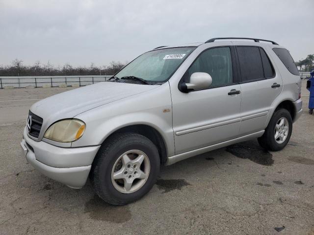 mercedes-benz ml 320 2001 4jgab54e31a236148