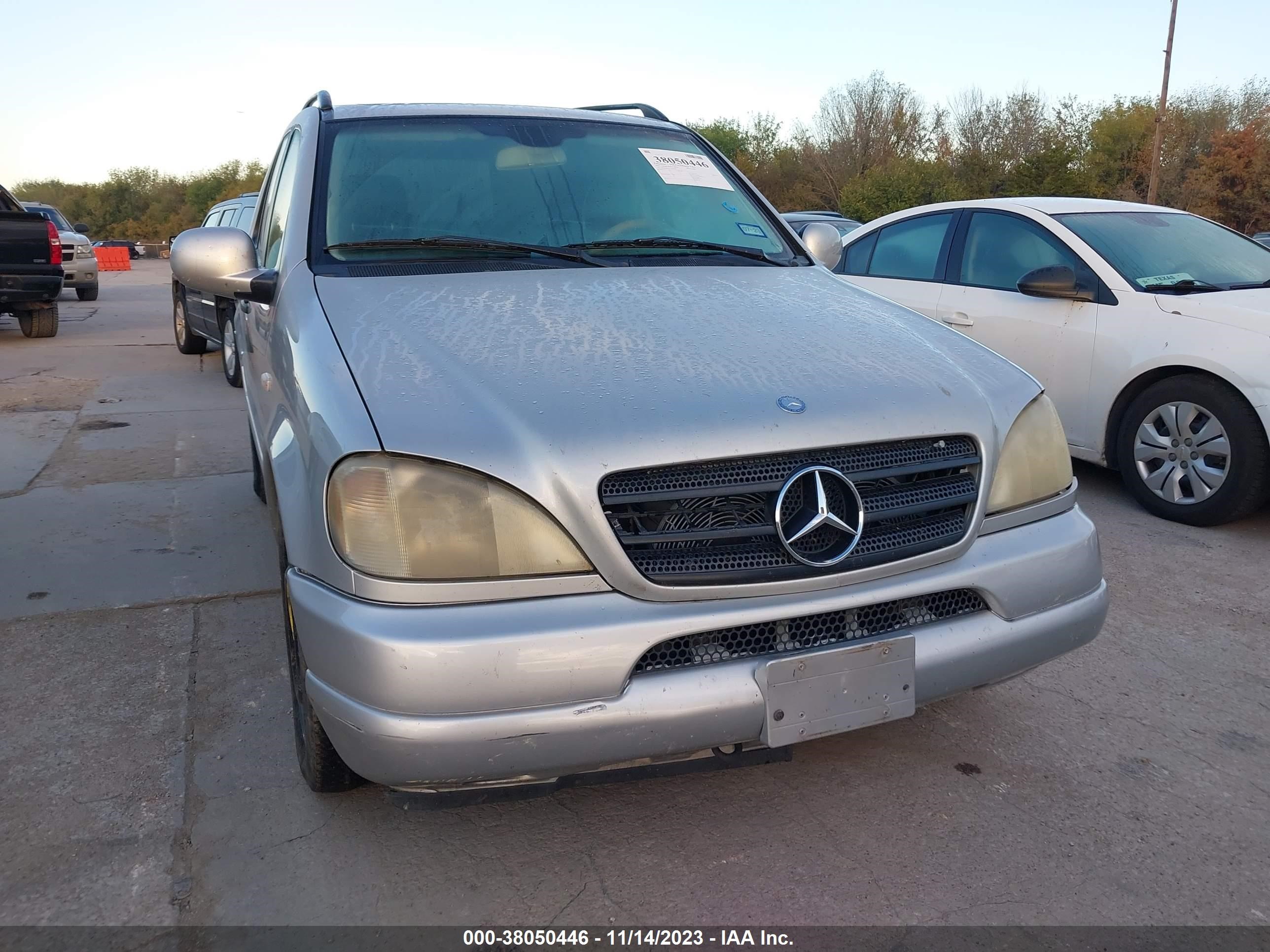 mercedes-benz m-klasse 2001 4jgab54e61a289300