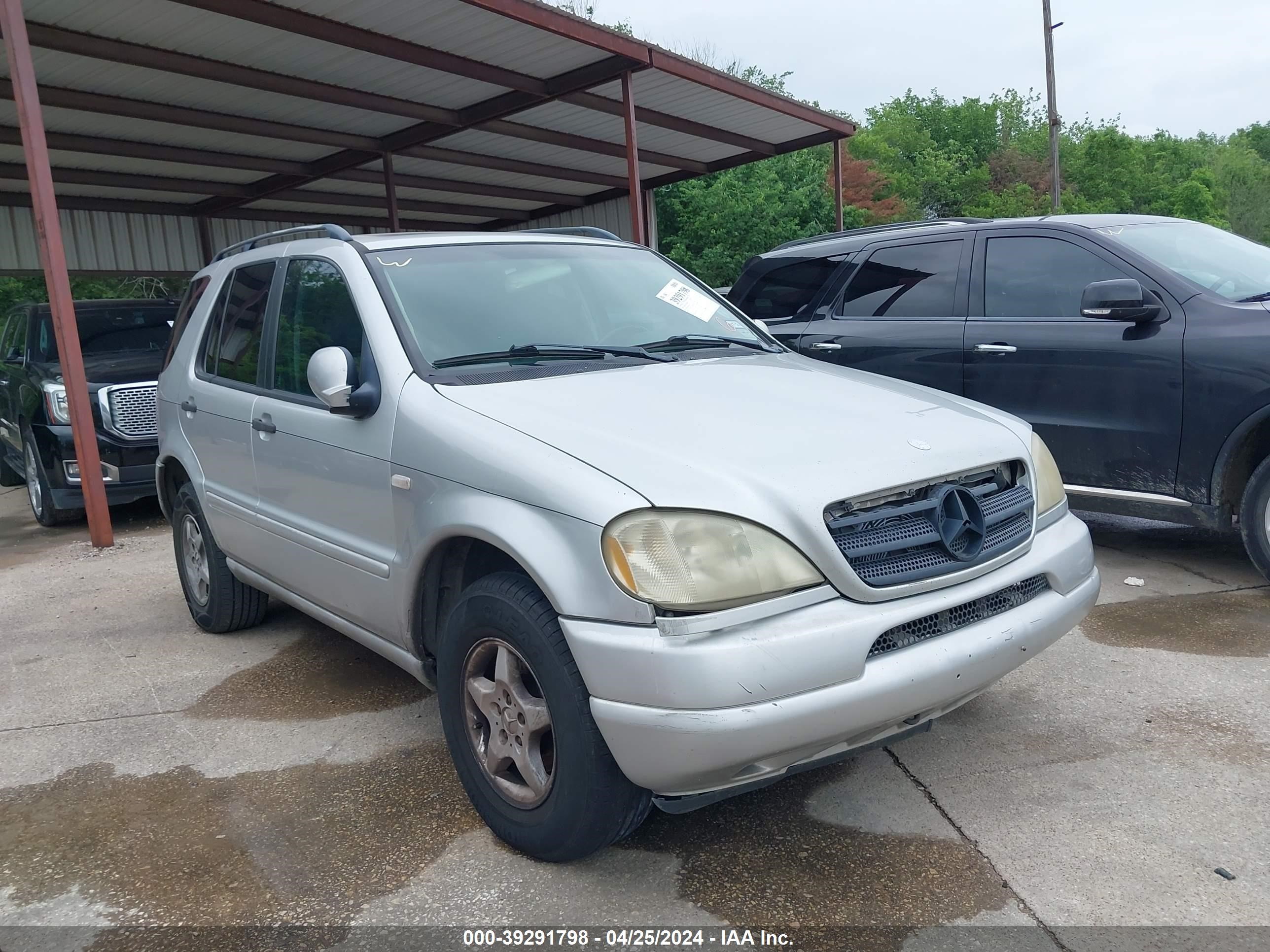 mercedes-benz  2000 4jgab54e8ya155379