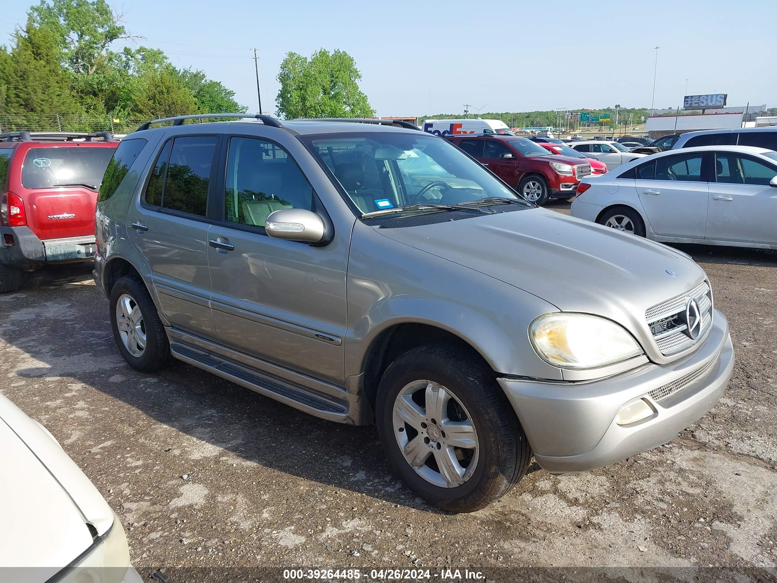 mercedes-benz  2005 4jgab57e55a565452