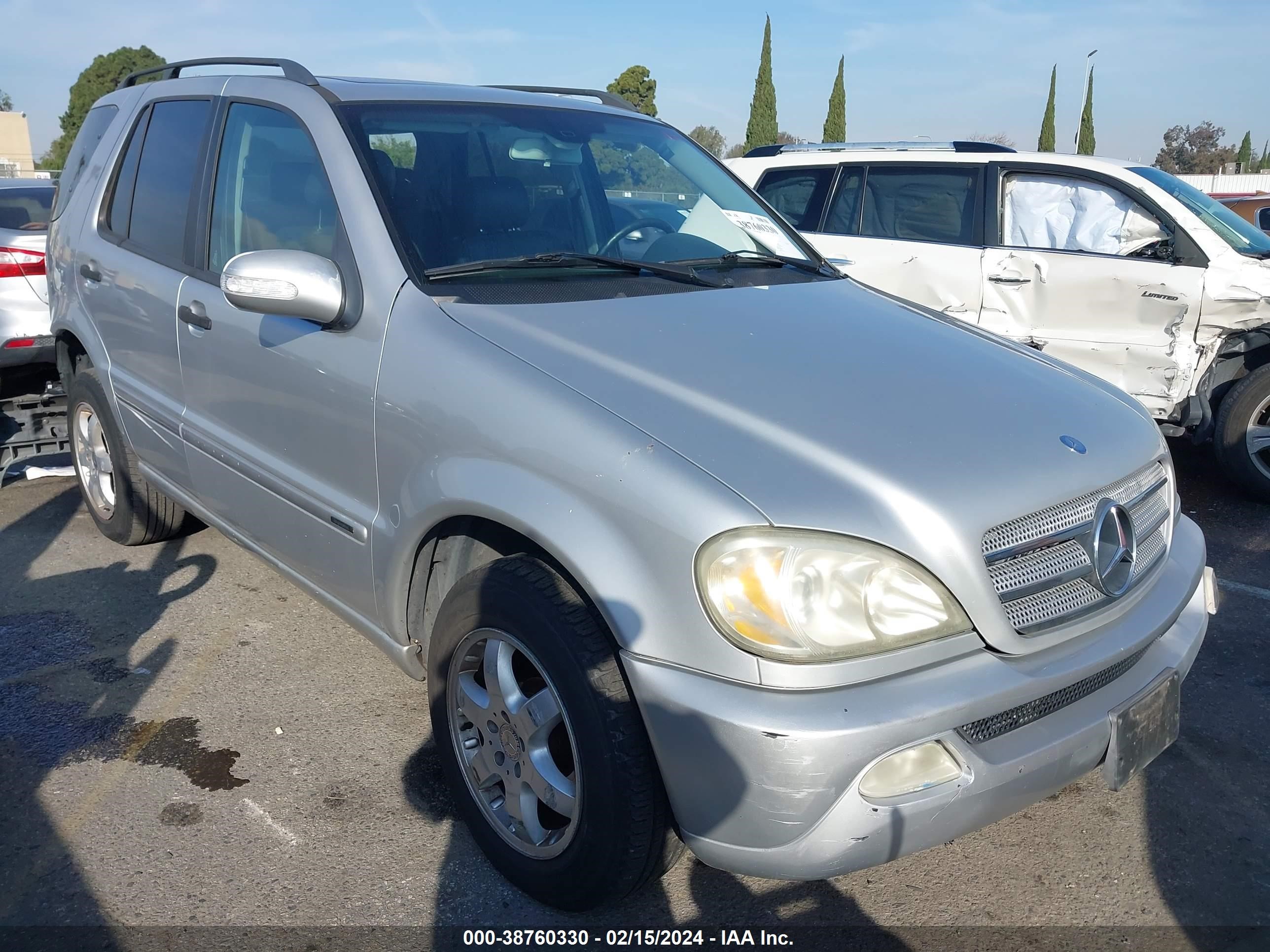 mercedes-benz  2004 4jgab57e94a502594