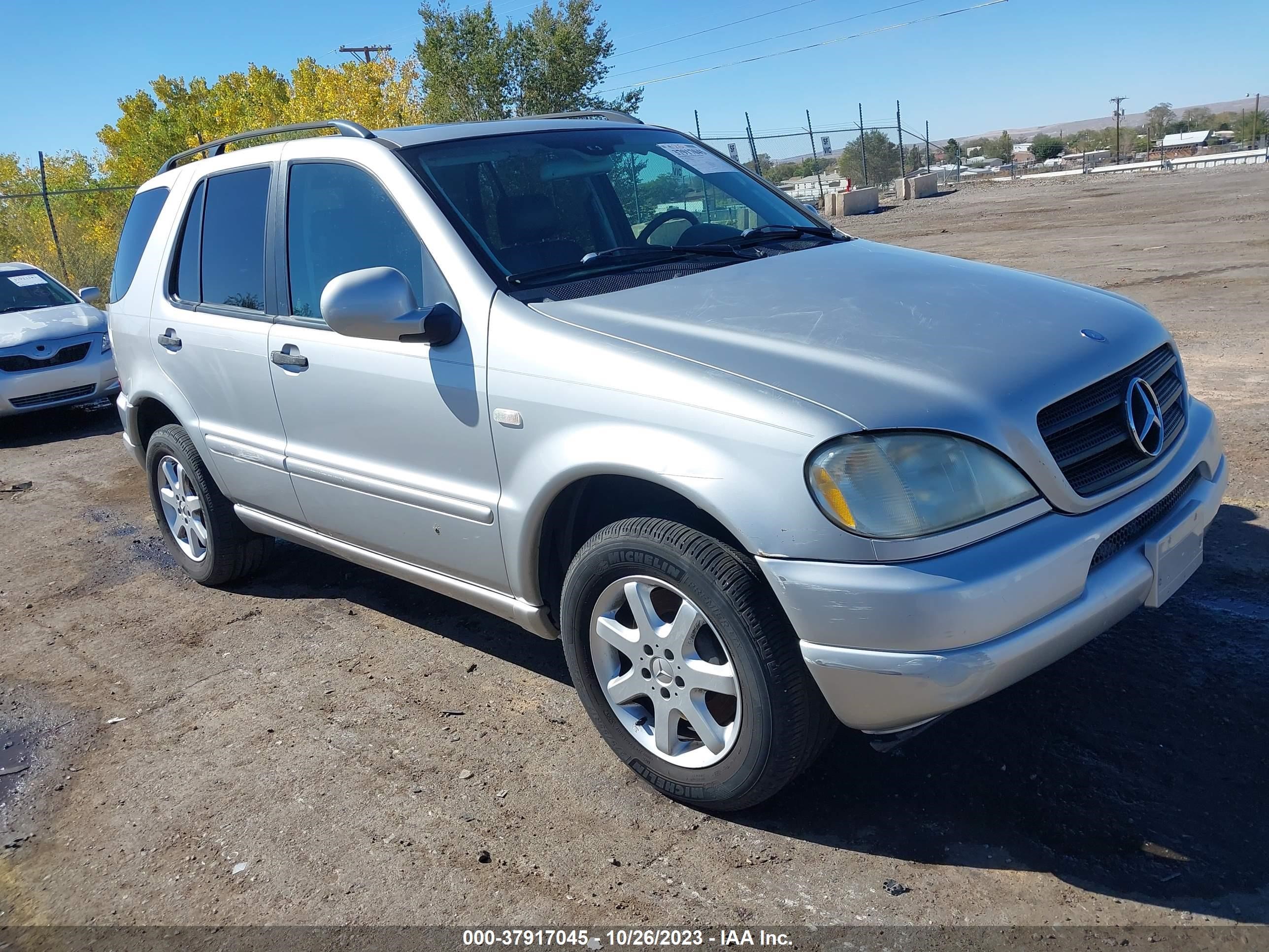 mercedes-benz m-klasse 2001 4jgab72e31a263381