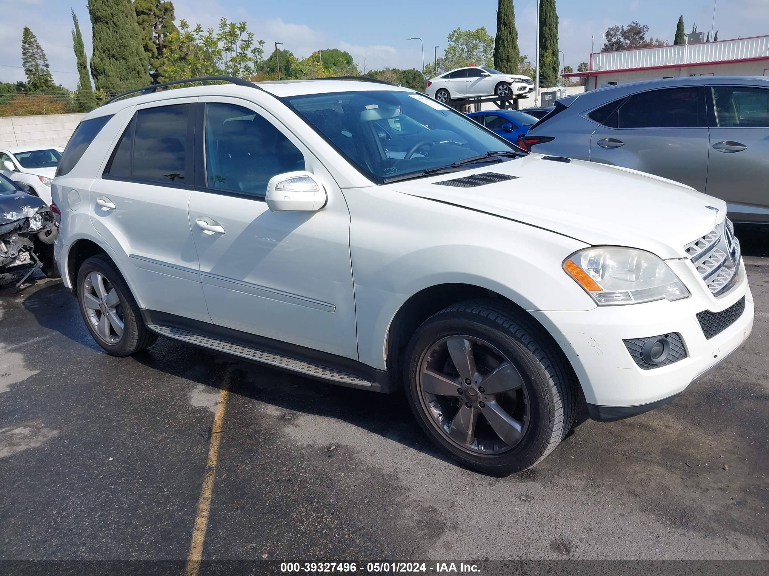 mercedes-benz  2009 4jgbb86e59a468443